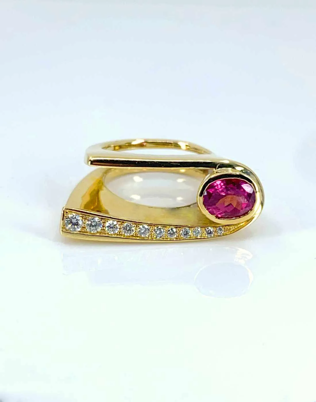 Bague Créateur Or, Saphir Rose & Diamants