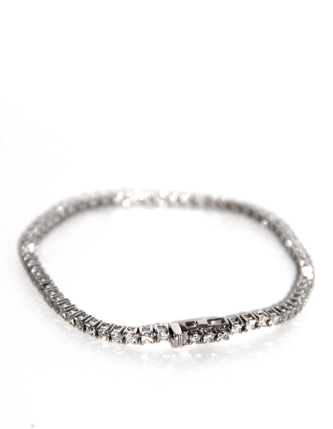 Bracelet Rivière de diamants en or blanc