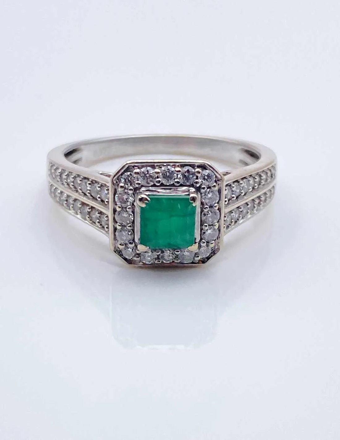 Bague Diamants & Emeraude