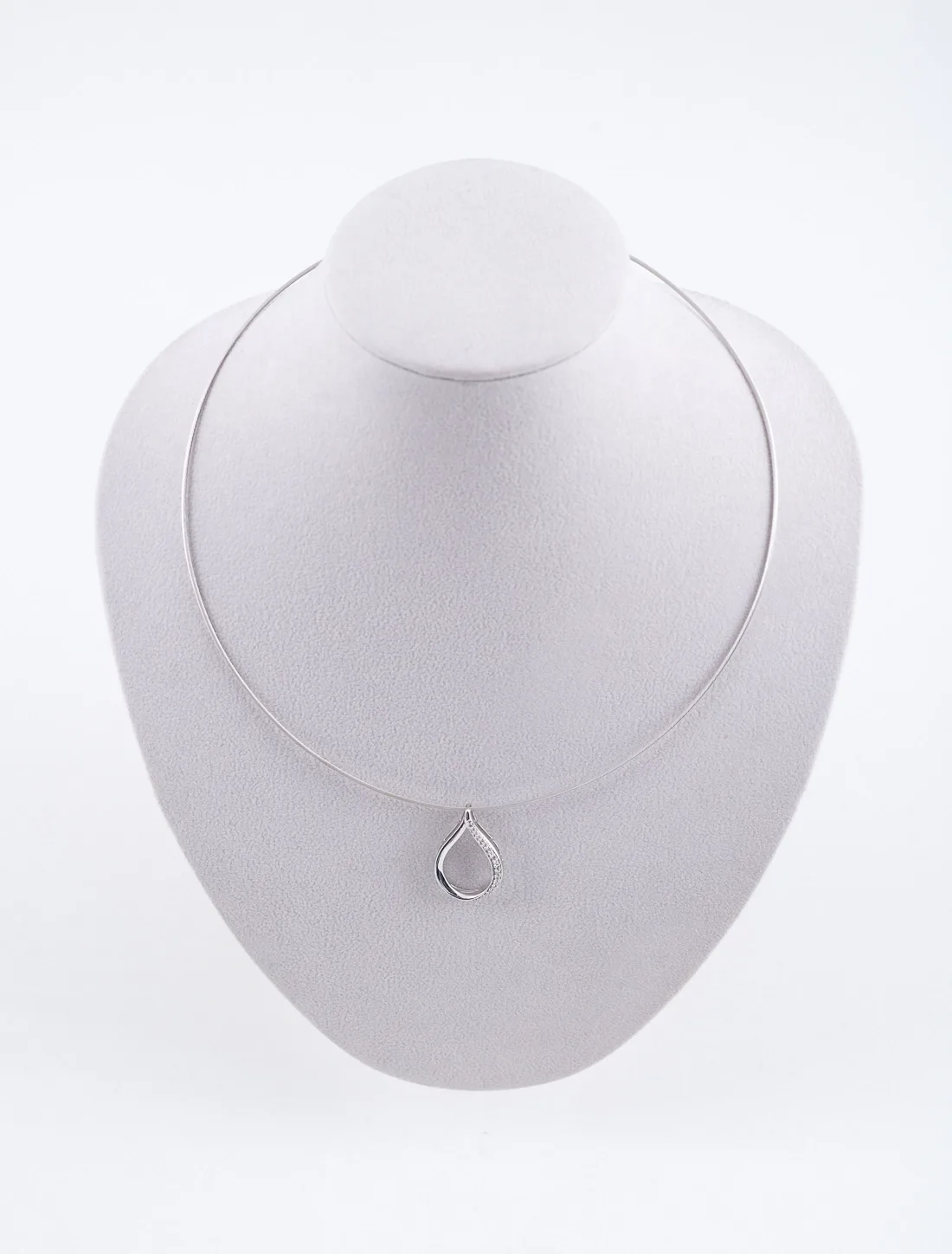 Collier Cable & Pendentif Goutte Or Blanc et Diamants