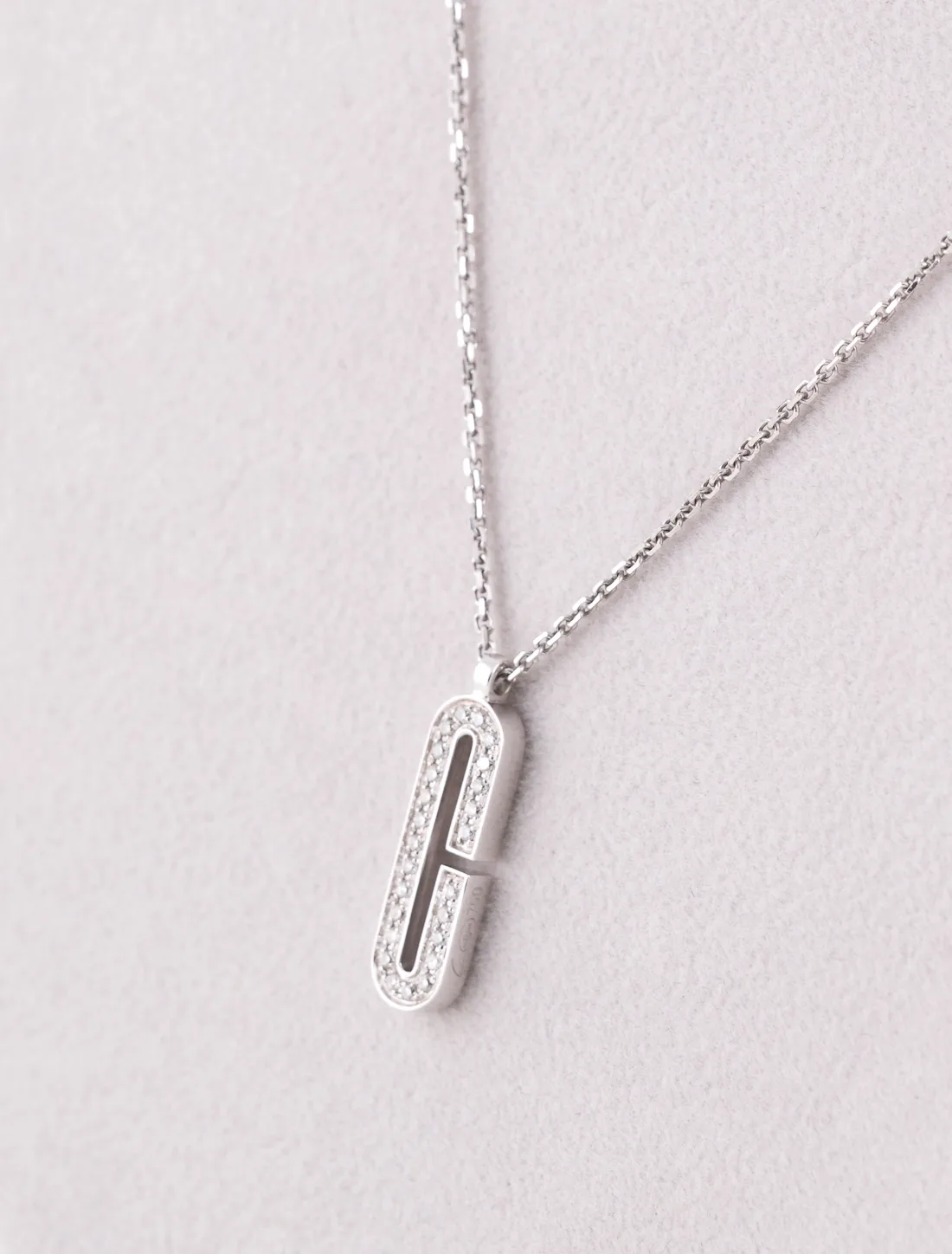 Collier Or Blanc Initiale C & Diamants