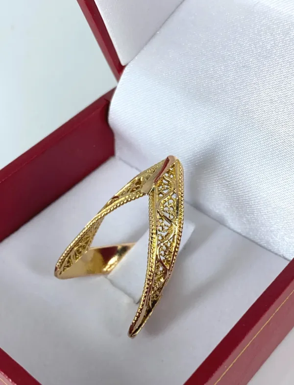 Bague Filigrane en V Or Jaune 18K