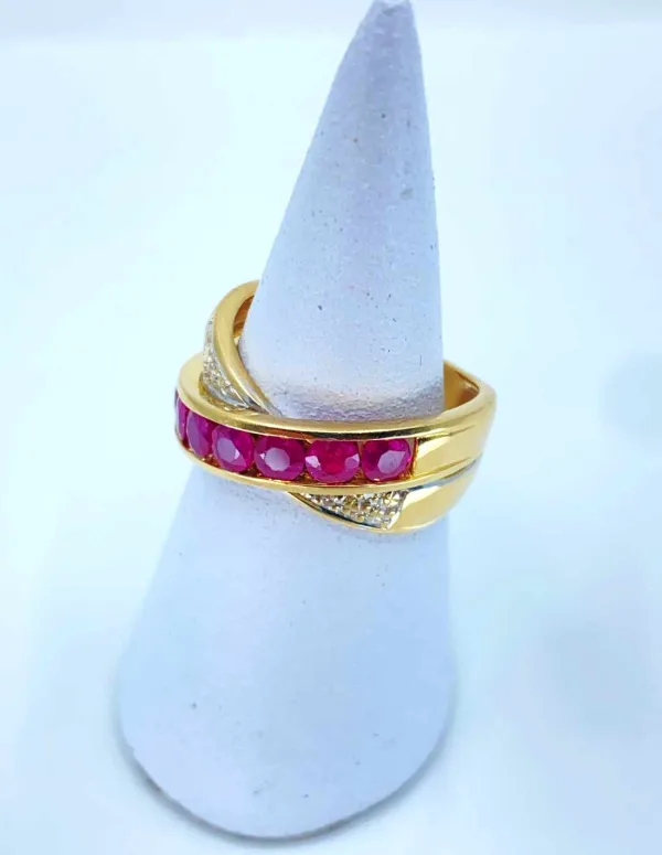 Bague Croisée Or jaune, Rubis & Diamants