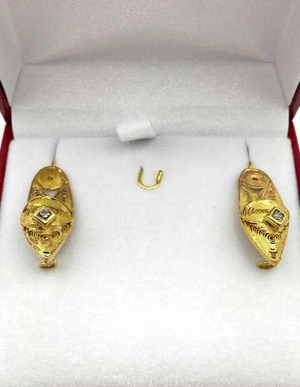 Boucles d'oreilles babouches or jaune et diamants