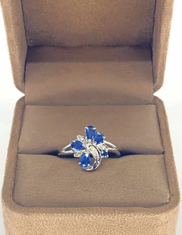 Bague Florale Or Blanc Saphirs & Diamants