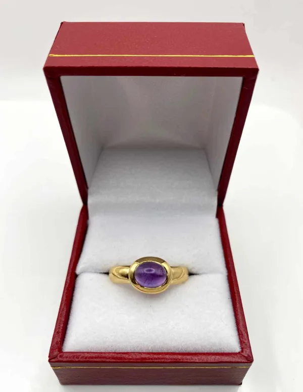 Bague Or Jaune Cabochon Amethyste
