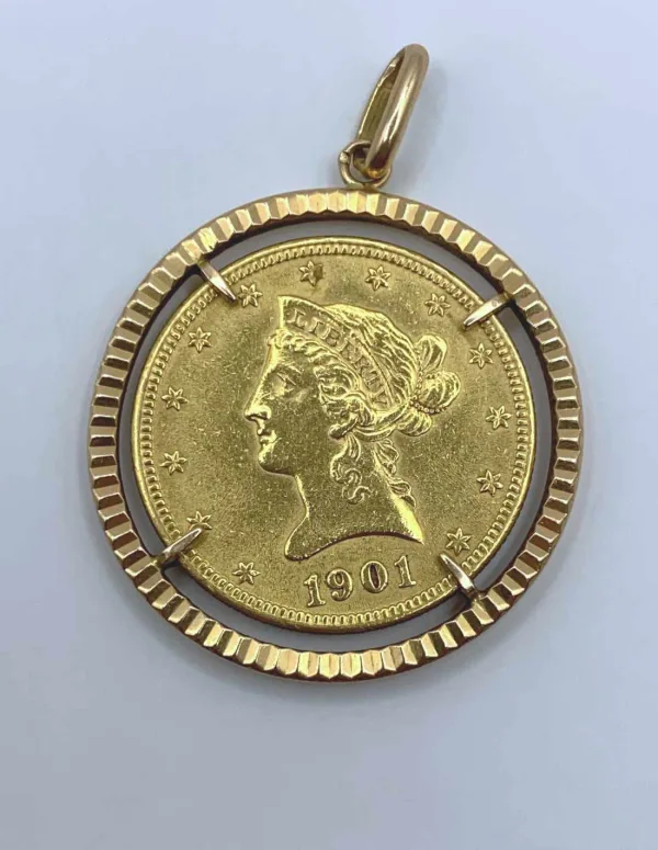 Pendentif vintage avec pièce en or 10 dollars (1901)