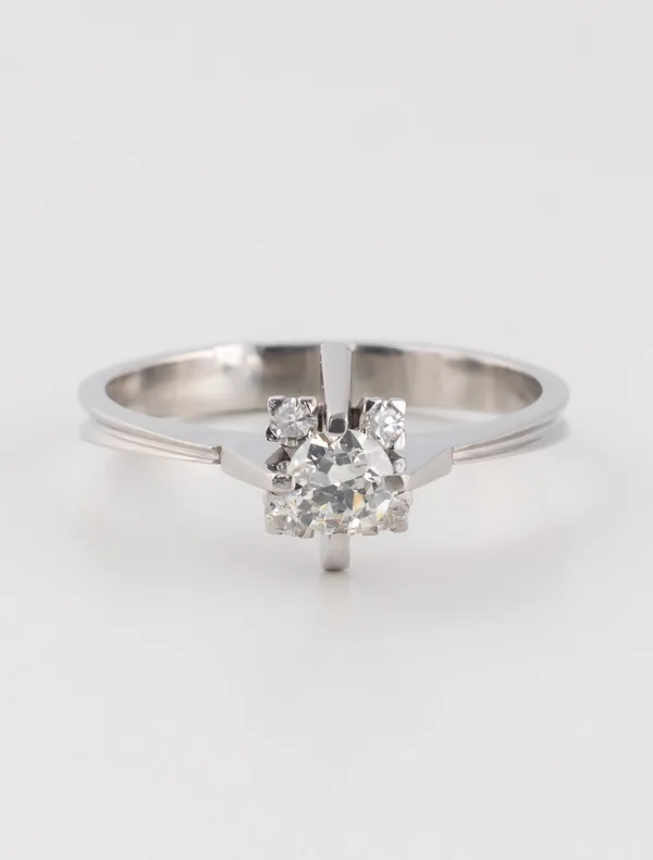 Bague Solitaire Ancienne Platine