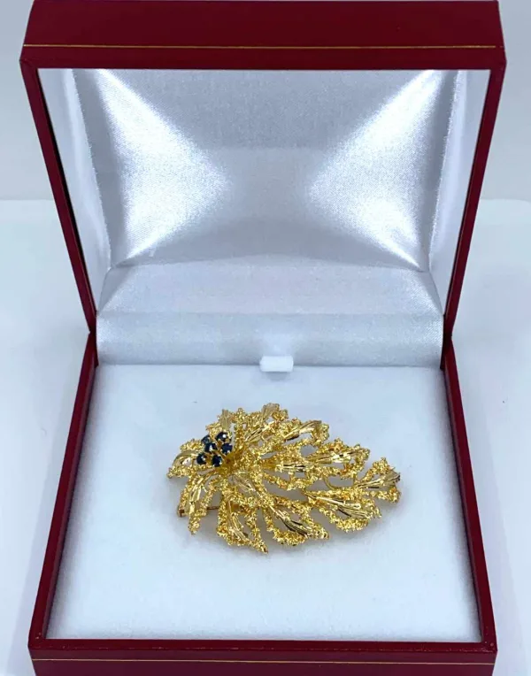 Broche Feuille Or Jaune & Saphirs