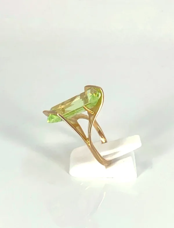 Bague Design Or Jaune & Spinelle Verte