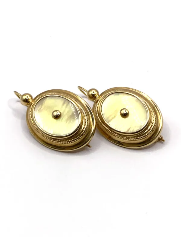 Boucles d'oreilles or et nacre style antillais