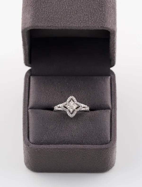 Bague Ancienne Or Blanc & Diamants