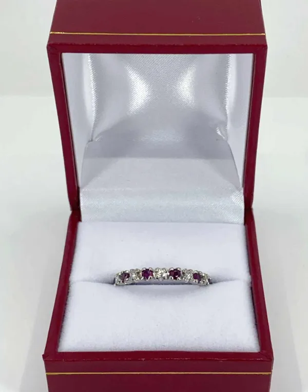 Alliance Tour Complet Or Blanc, Rubis & Diamants
