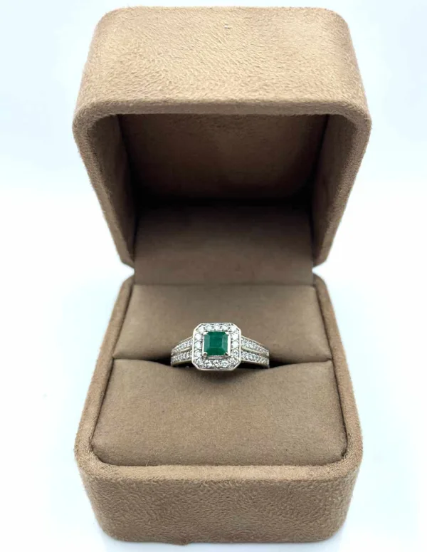 Bague Diamants & Emeraude