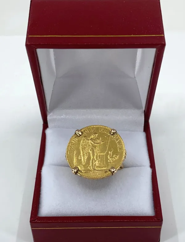 Bague porte pièce de 20 francs en or 18 carats