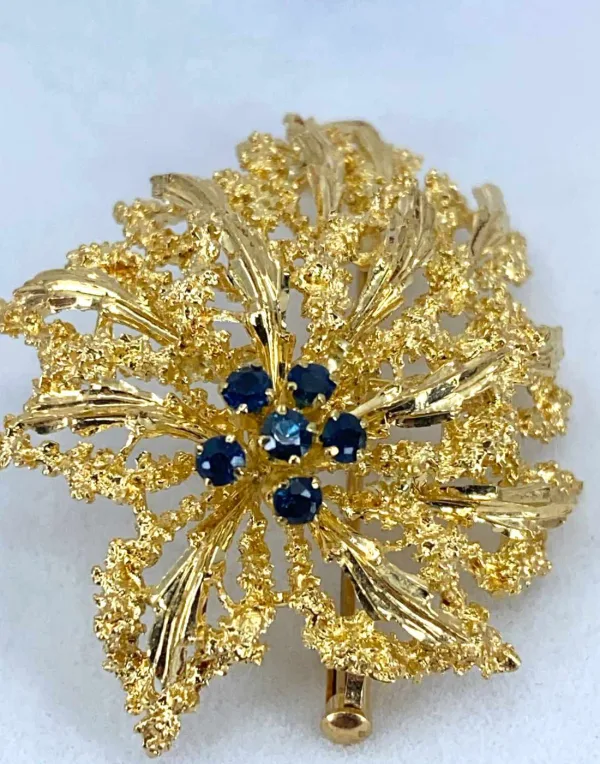 Broche Feuille Or Jaune & Saphirs