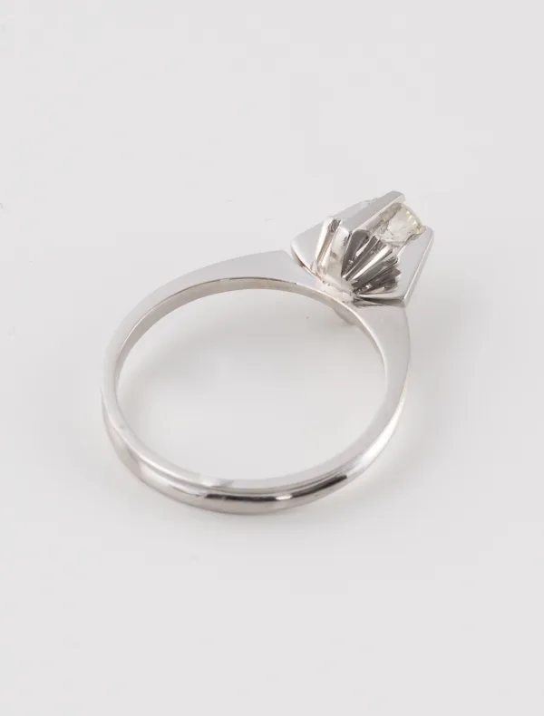 Bague Solitaire Ancienne Platine