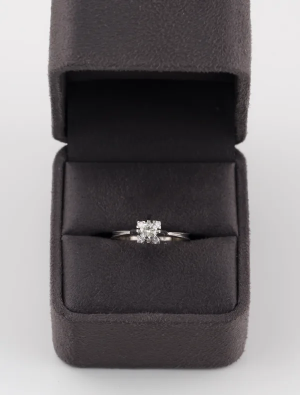 Bague Solitaire Ancienne Platine