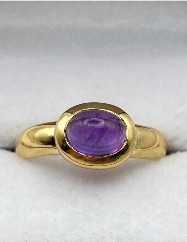 Bague Or Jaune Cabochon Amethyste