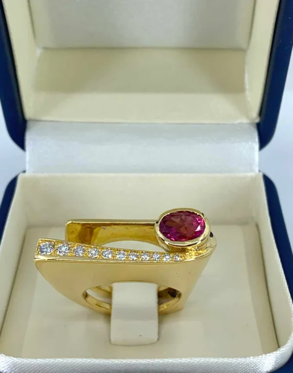 Bague Créateur Or, Saphir Rose & Diamants
