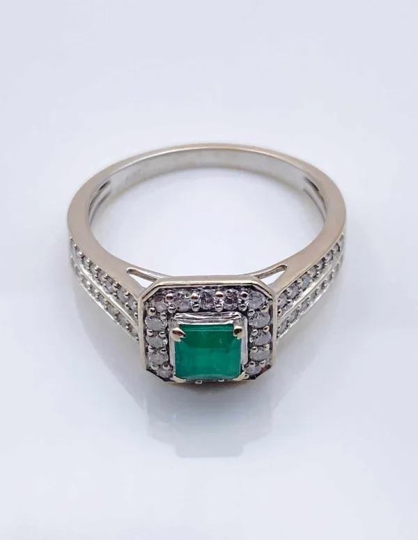 Bague Diamants & Emeraude