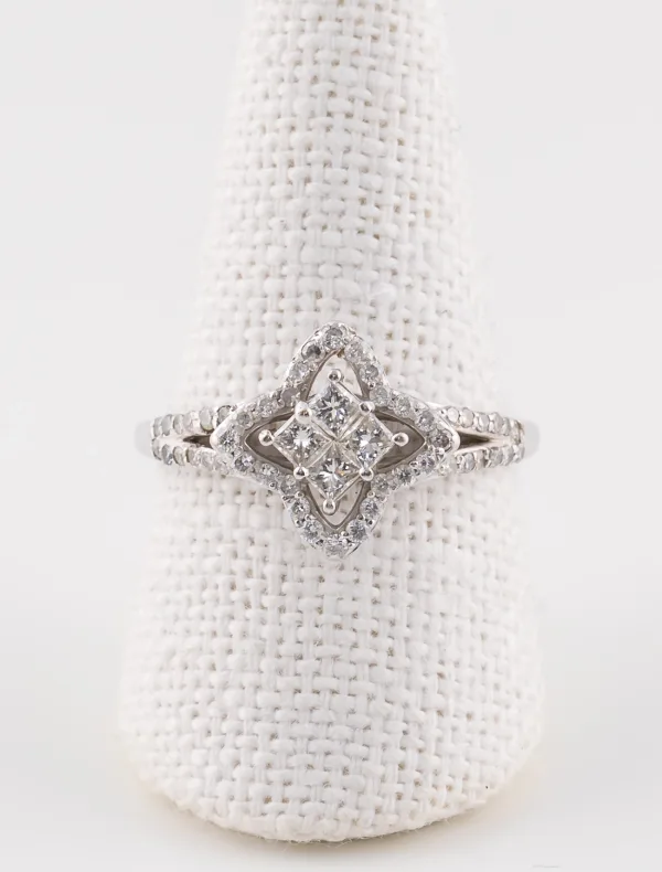Bague Ancienne Or Blanc & Diamants