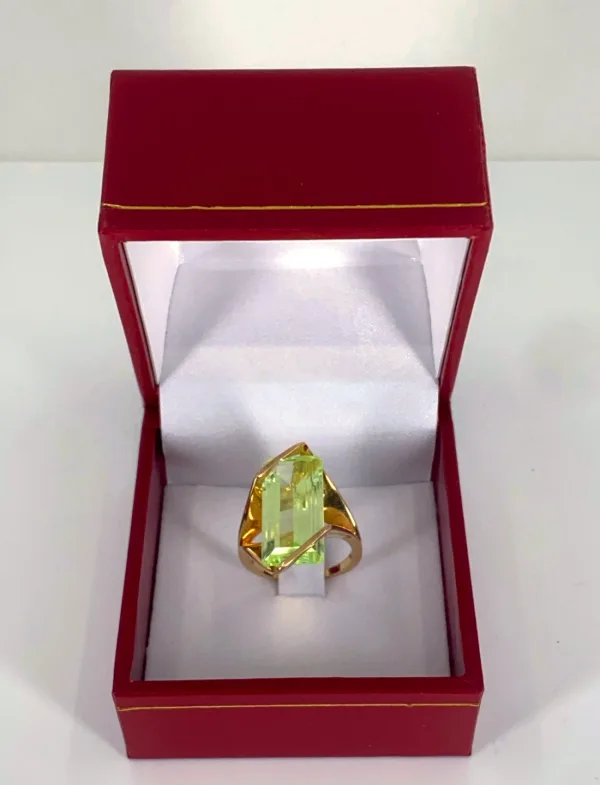 Bague Design Or Jaune & Spinelle Verte