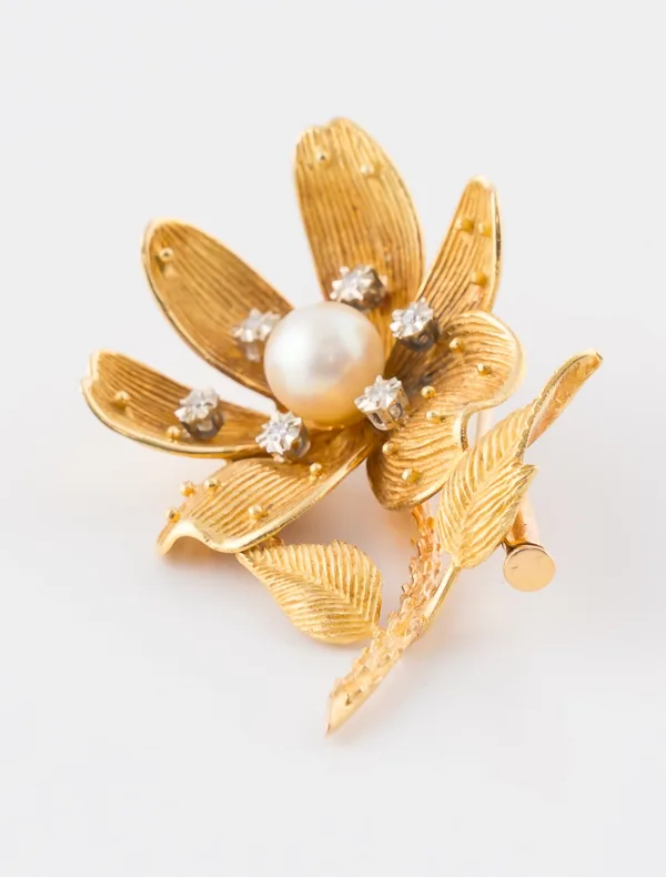 Broche Fleur Perle & Diamants
