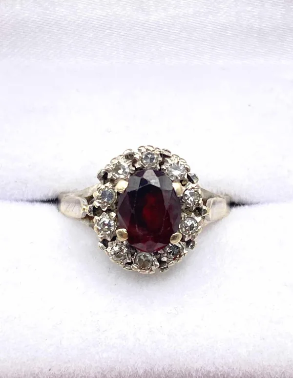 Bague Vintage Or Blanc Grenat & Diamants