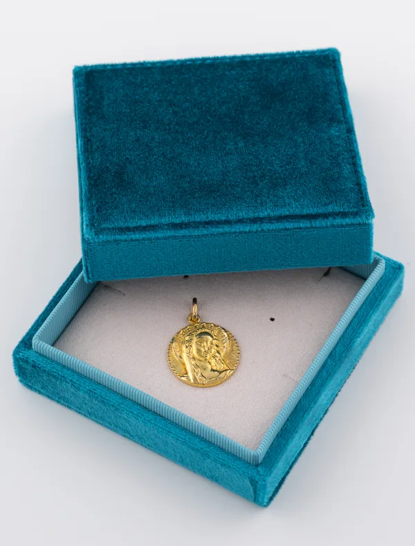 Médaille Vierge en Majesté Or Jaune